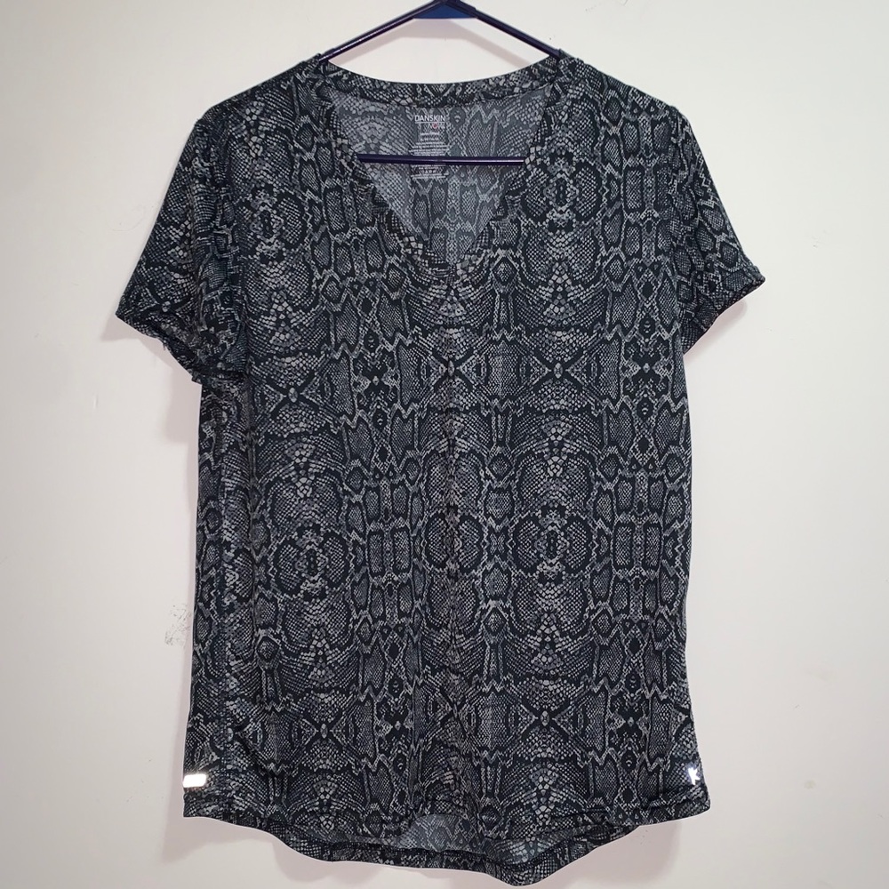 Leopard print athletic shirt